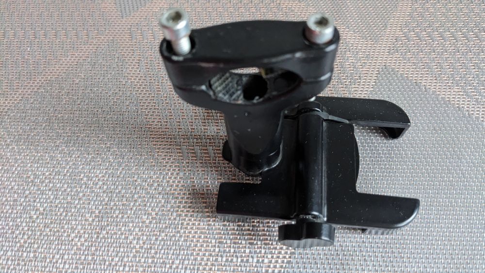 Крепление для телефона металлическое