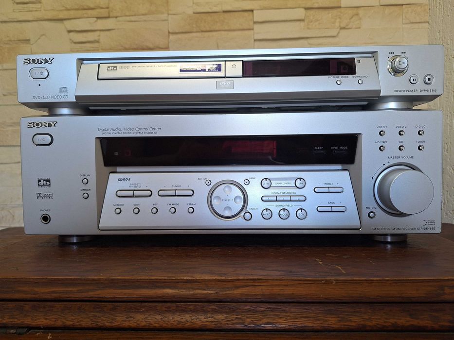 zestaw kino domowe Sony str-de485E + odtwarzacz dvd dvp-NS305 | Srebrny |