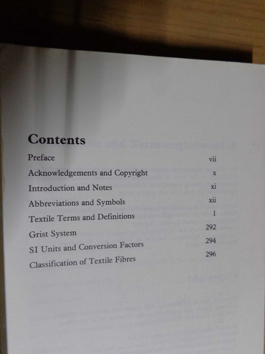 Livro - Textile Terms and Definitions