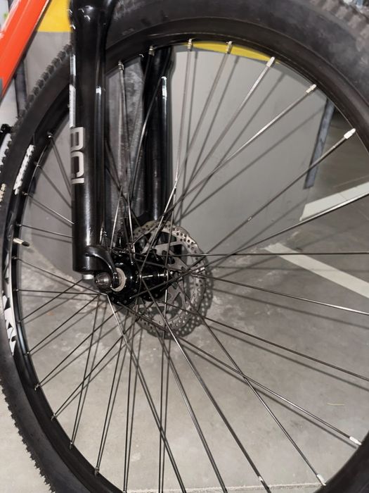 Bicicleta de Montanha / BTT Wader 29" em Alumínio (Como Nova)