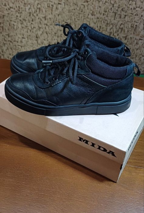 Кеди для хлопчика фірми "Міди"