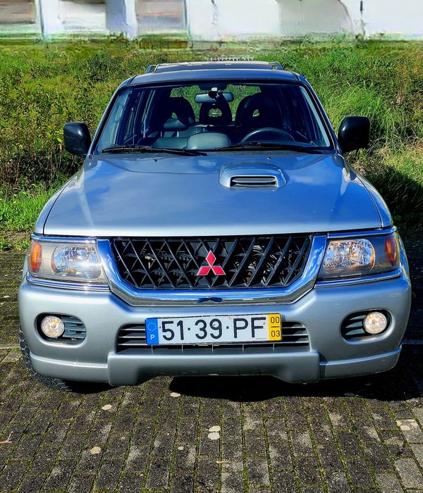 Mitsubishi Pajero Sport GLS