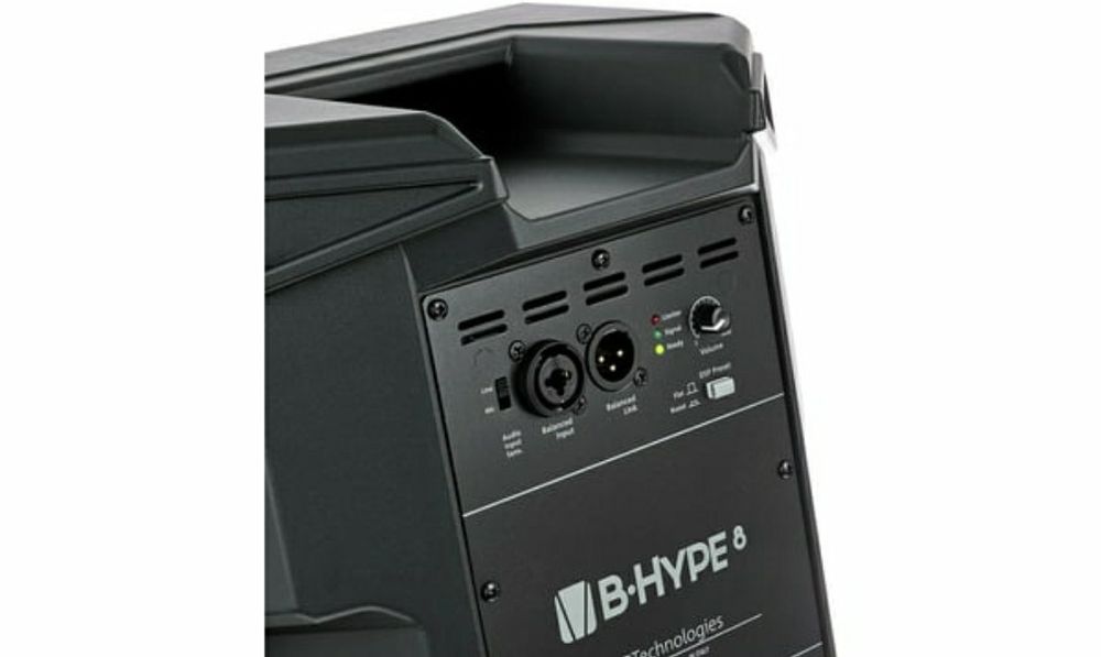 The Compact PA That Does It All — Monitor, PA, or Satellite with Intelligent DSP64752180196738121