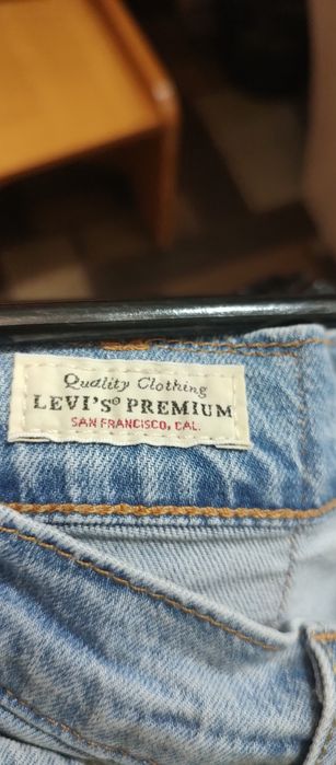 Джинси Levi's Premium W30, L32
