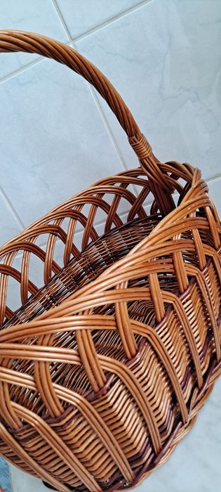 Kosz wiklinowy na zakupy