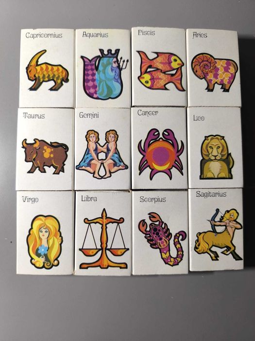 Coleção Completa de fósforos da temática Astrologia