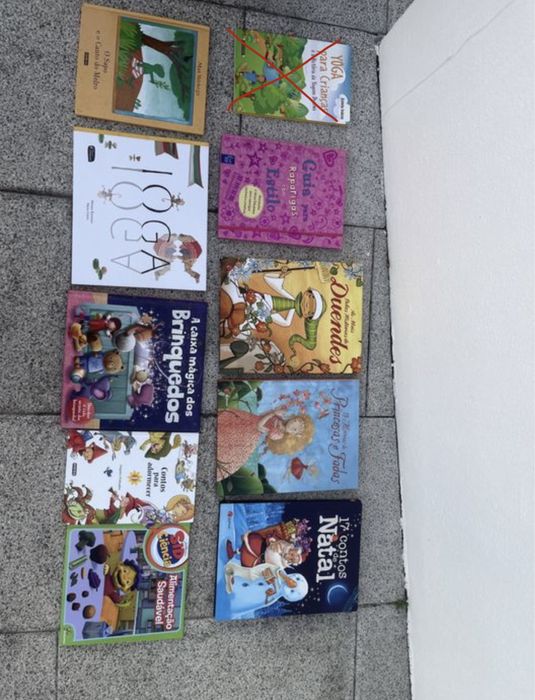 Livros infantis de diferentes estilos
