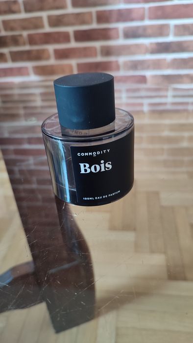 Opakowanie po perfumach Commodity Bois 100 ml