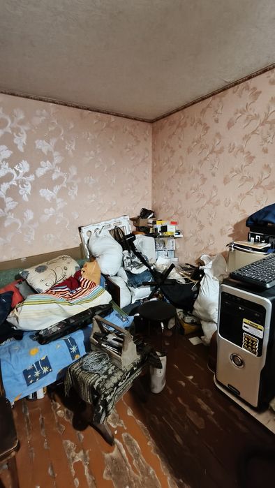 Продаж 2 кімн. квартири на "Інтернаті"(17 квартал)