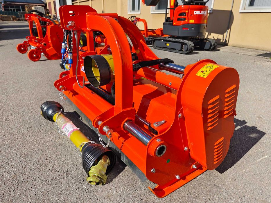 **PROMO** Triturador c/ desl.1.6m CERVO-160 -p/trator 50-100cv c/CARDÃ