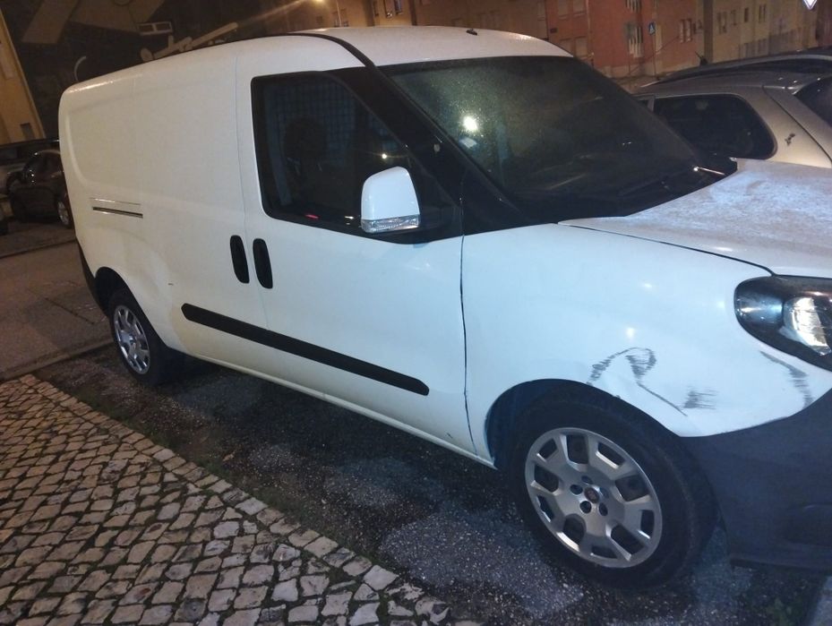 Carrinha fiat doblo