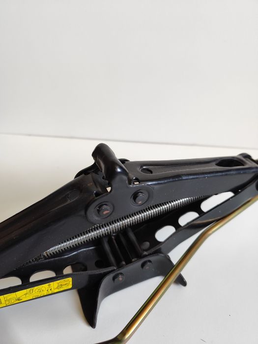 Podnośnik do Renault Scenic