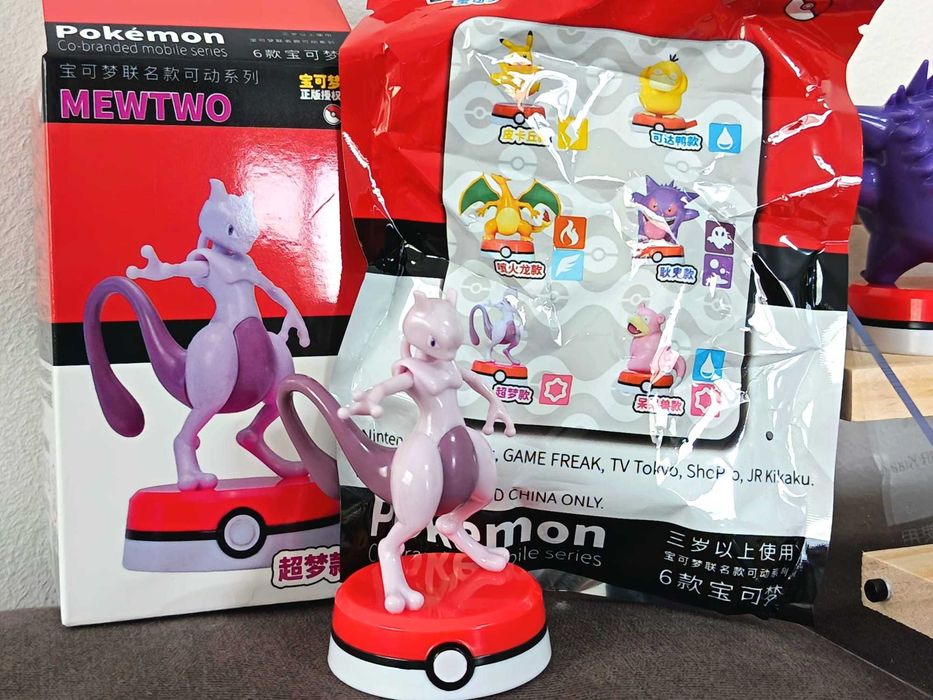 Figuras de ação da série Pokémon Mobile em parceria com outras marcas