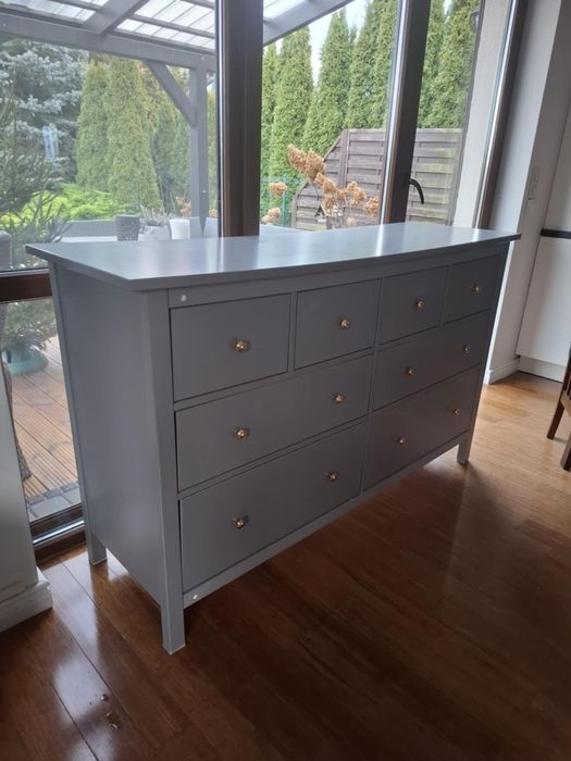 Komoda szara Ikea Hemnes 8 szuflad