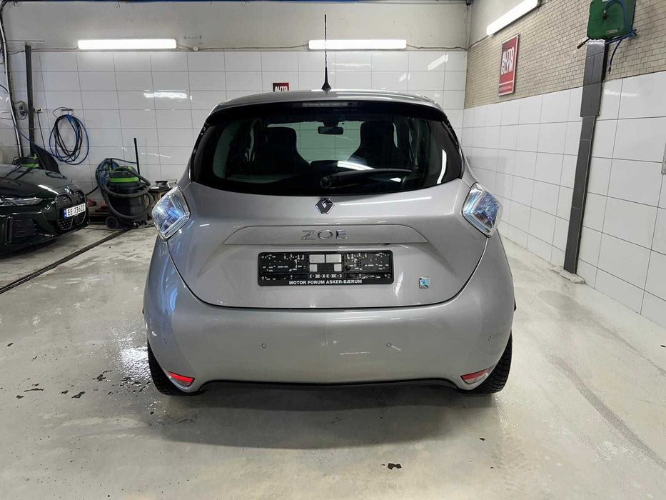 Renault Zoe 22 кВт Інтенс без ДТП, два комплекти коліс, рідний пробіг