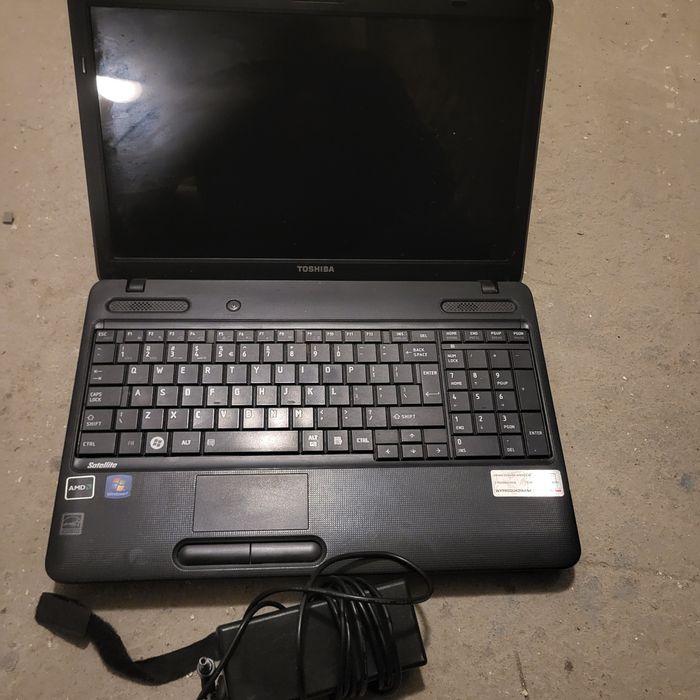 Toshiba satellite nie włącza się