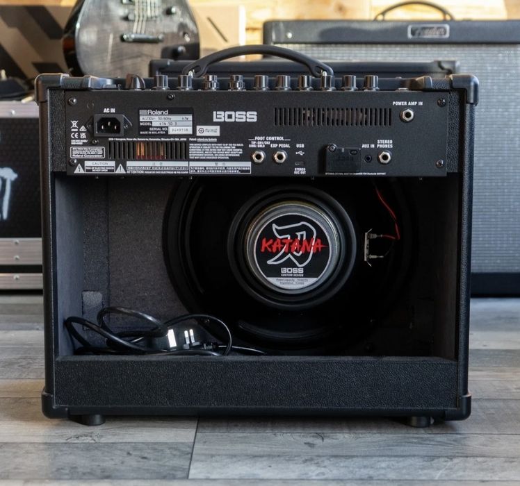 Amplificador Boss Katana 50 gen 3