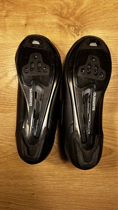 Sprzedam buty rowerowe Shimano RP1