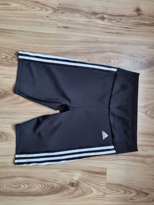 Spodenki szorty Adidas M 38
