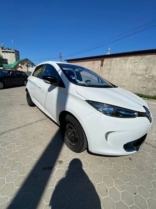 Продам Рено Зоє з хорошим запасом ходу жива бптерея