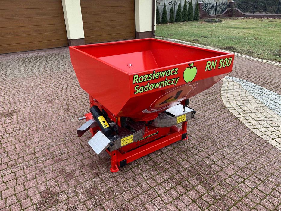Rozsiewacz Dwutarczowy Sadowniczy RN 500 / 600 ALTRO wolne mieszadło