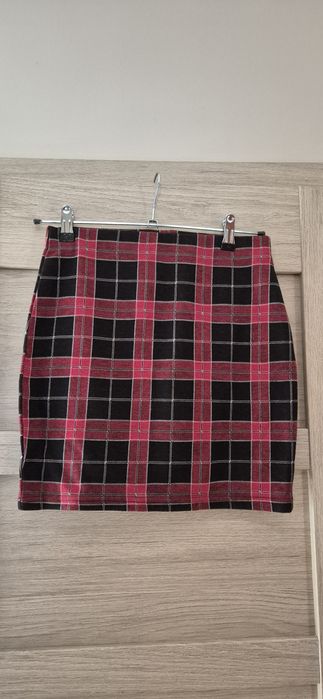 Spódnica spódniczka czarna czerwona w kratę S