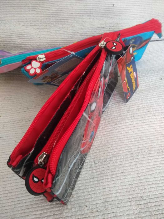 Bolsa para lápis ou documento infantil, vários personagens