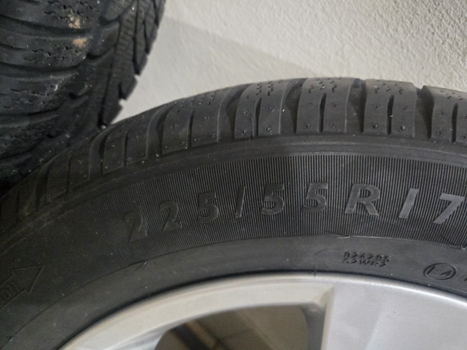 Jantes BMW 17' originais em perfeito estado + Pneus Dunlop como novos