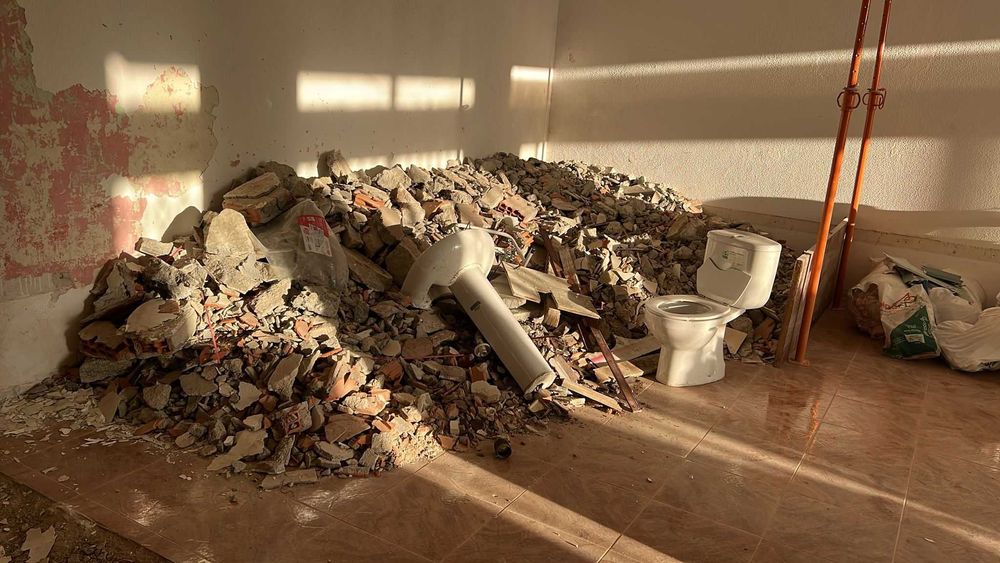 Martelo demolidor..rebarbadora.