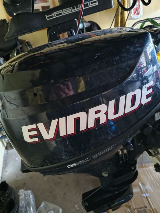 Evinrude 9.8 silnik zaburtowy