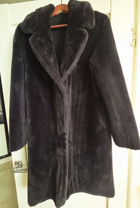 Продам шубу зі штучного хутра