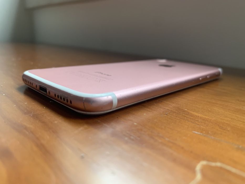 iPhone 7 32 GB in good condition64730097039747124