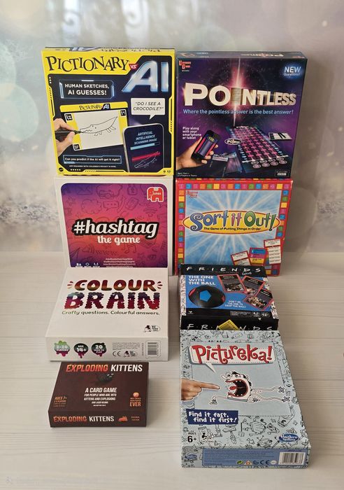 Настільні ігри Orchard Toys Cluedo Scrabble Hasbro BrainBox