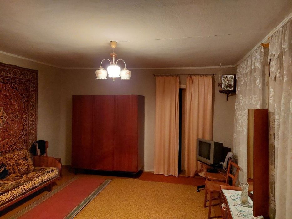 Продається затишний будинок