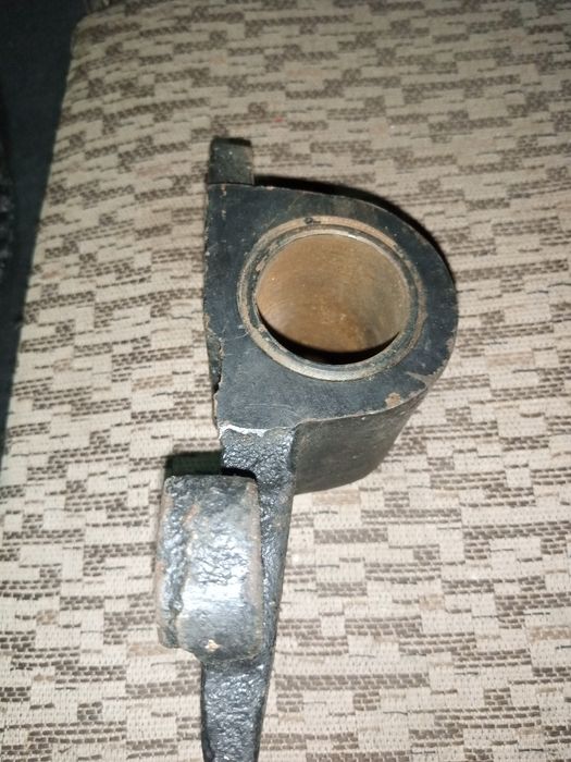 Подушка двигуна камаз