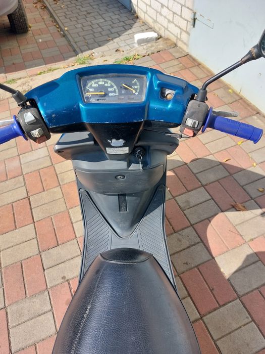 Продам скутер  Yamaha axis
