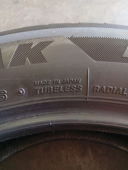 Bridgestone Blizzak DM-V2 R18 225/60 100S зимові шини 24рік комплект Японія виробник 8мм