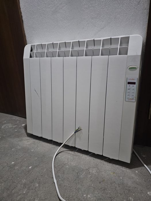 Radiadores Parede Elétricos (2 unidades)