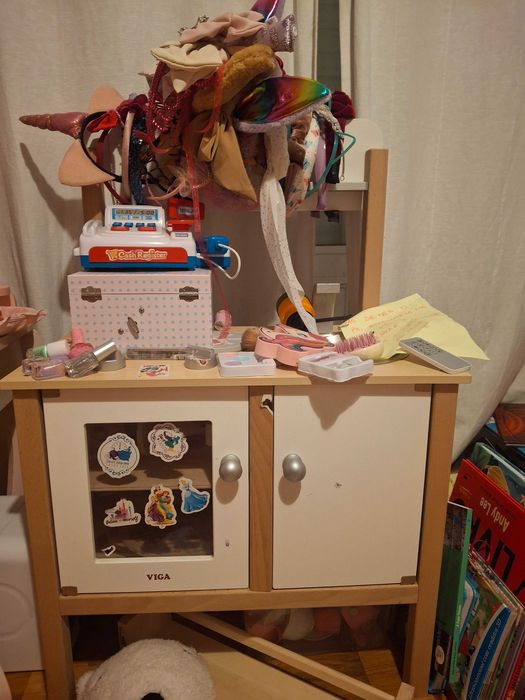 Cozinha de brincar de madeira