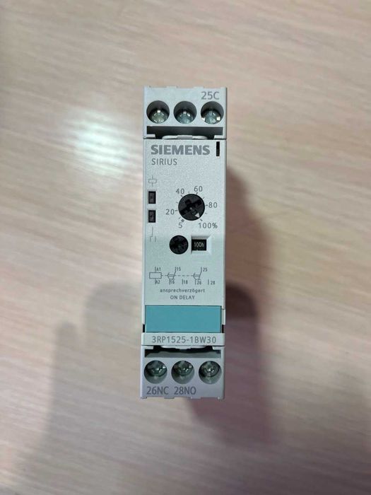 Реле часу Siemens sirius 3RP1525-1BW30
