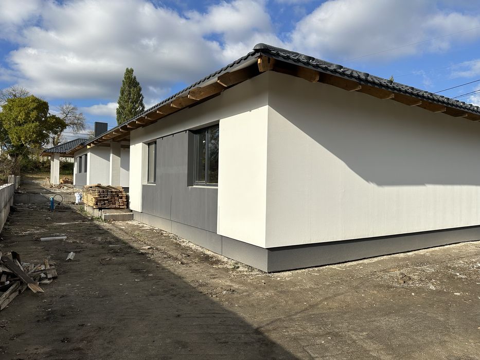 Продаж новозбудованого цегляного будинку в районі Луцького кільця