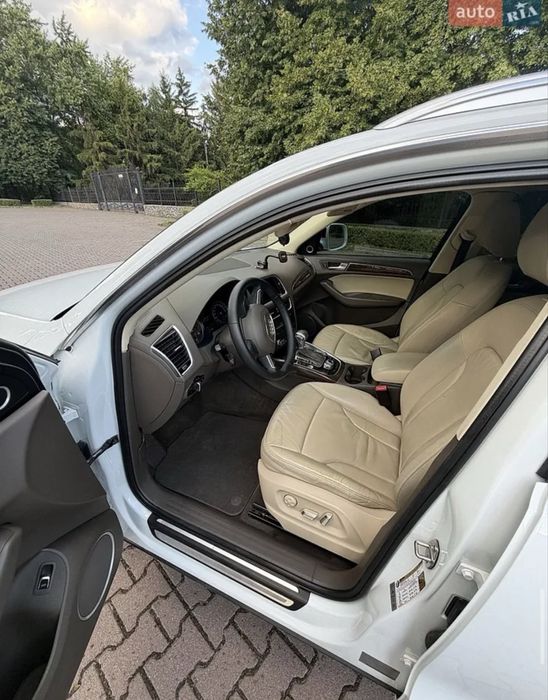 продам автомобіль Audi q5