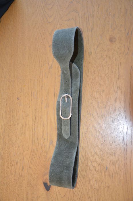 zielony pasek niebieski skóra Sissy boy 90 cm
