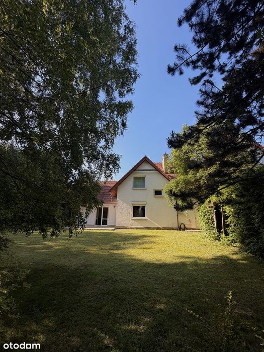 Wyjątkowy dom z dużym ogrodem przy lesie|Bobrowiec k. Warszawy|151,5m²