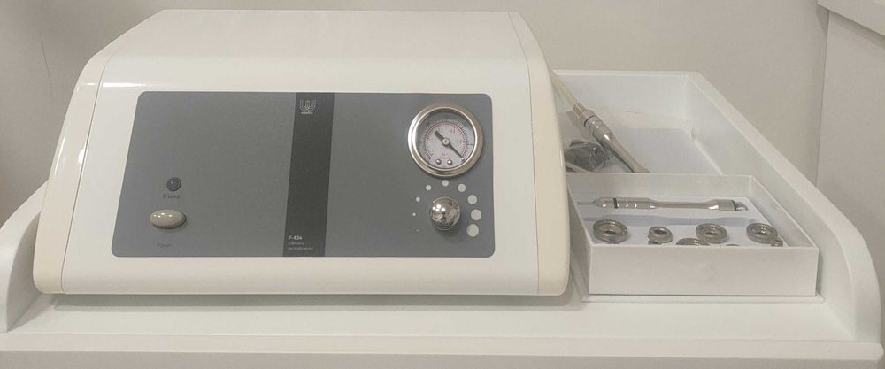 Equipamento Profissional de Estética:  Microdermobrasão (Excelente Estado)