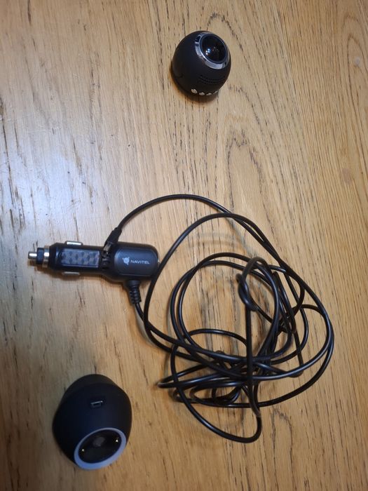 Kamera samochodowa navitel r1050