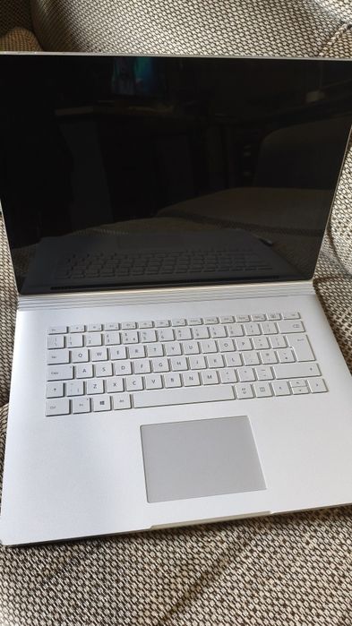 Portátil Touch Microsoft Surface Book 2