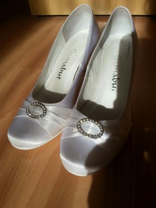 Buty ślubne rozmiar 38