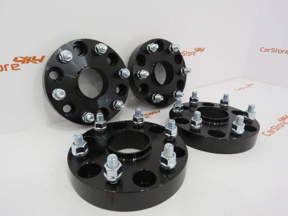 Espaçadores 4x4 30mm Mitsubishi 6x139.7 M12x1.5 Pretos CB 67.1