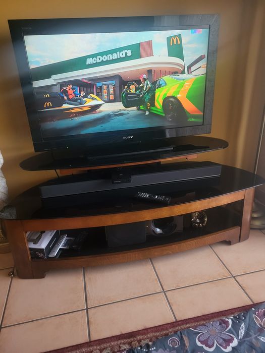 Móvel de TV em cerejeira